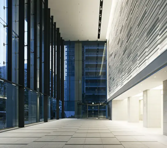 新宿フロントタワー エントランス